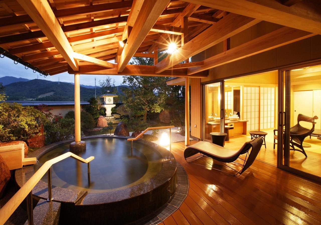 Shiratama No Yu Kahou Hotel Niigata Exterior photo