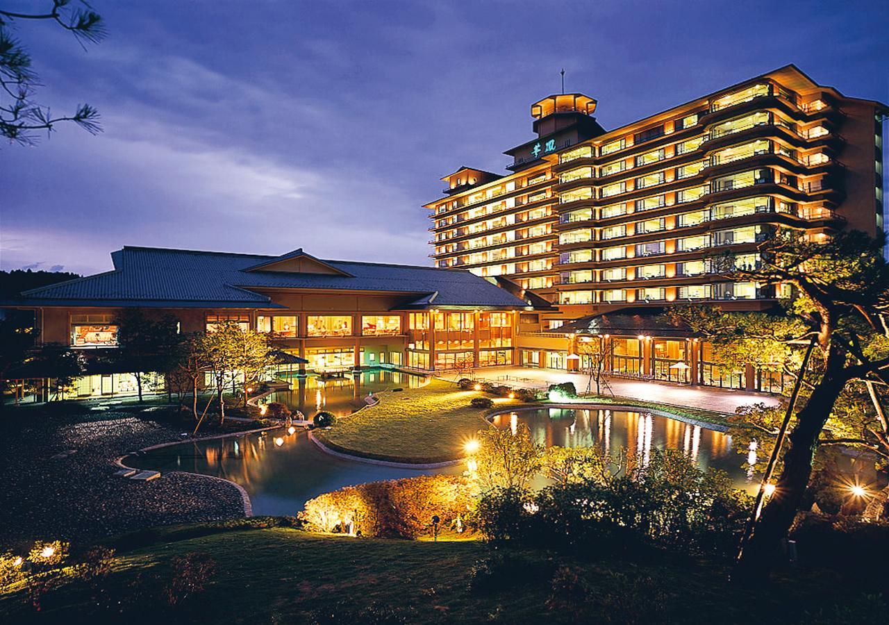 Shiratama No Yu Kahou Hotel Niigata Exterior photo